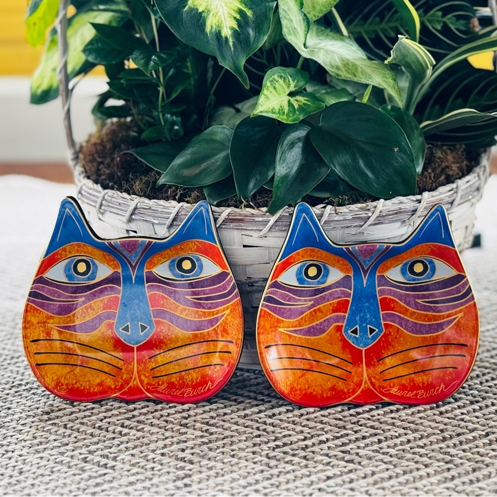 Set of 2 Laurel Burch Cat Face Dish, Trinket Plates, Like New